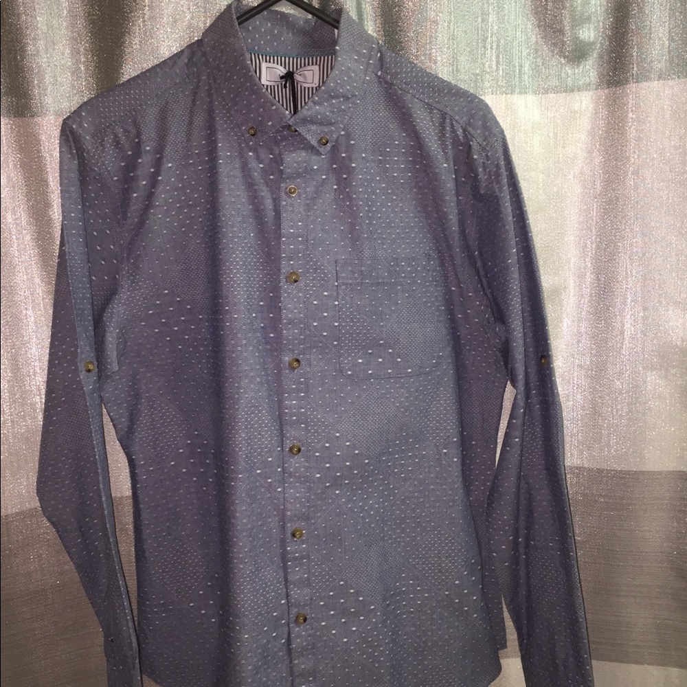 Casual button down shirt - Picture 2 of 4
